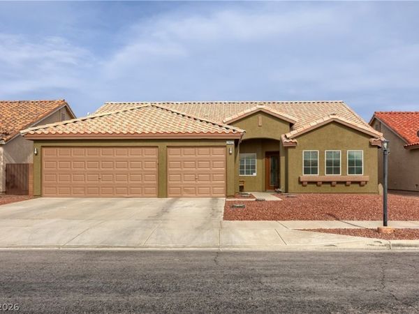 2462 Aladdin Lamp Street , Henderson, NV 89002