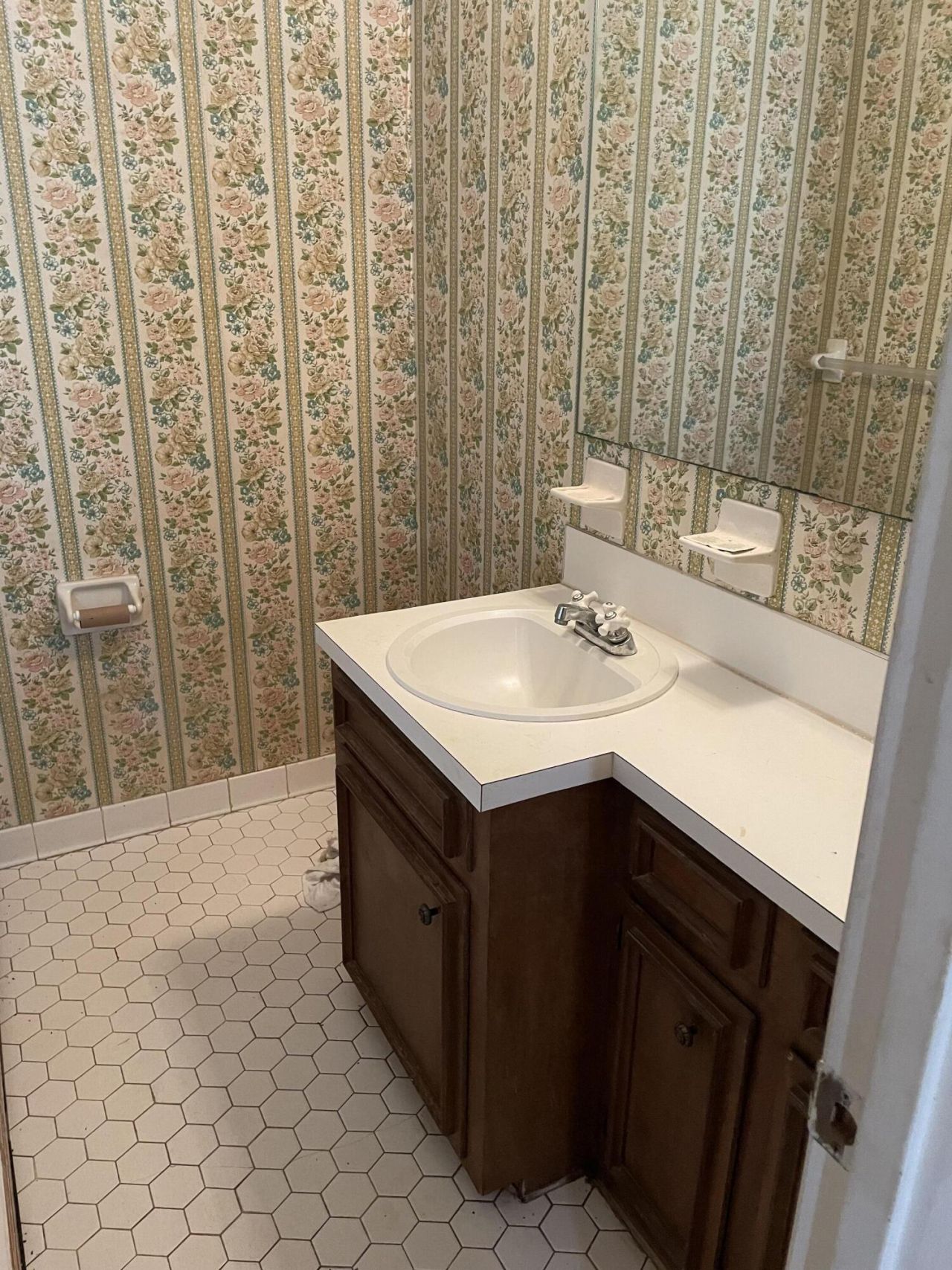 5754 St Angela Drive Photo 10