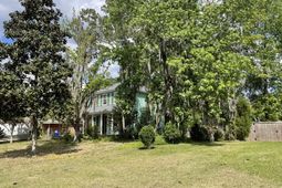 5754 St Angela Drive photo 4