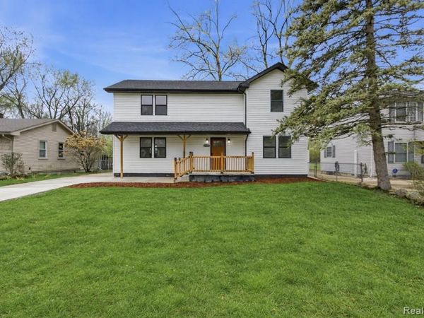 19377 Brentwood Street , Livonia, MI 48152