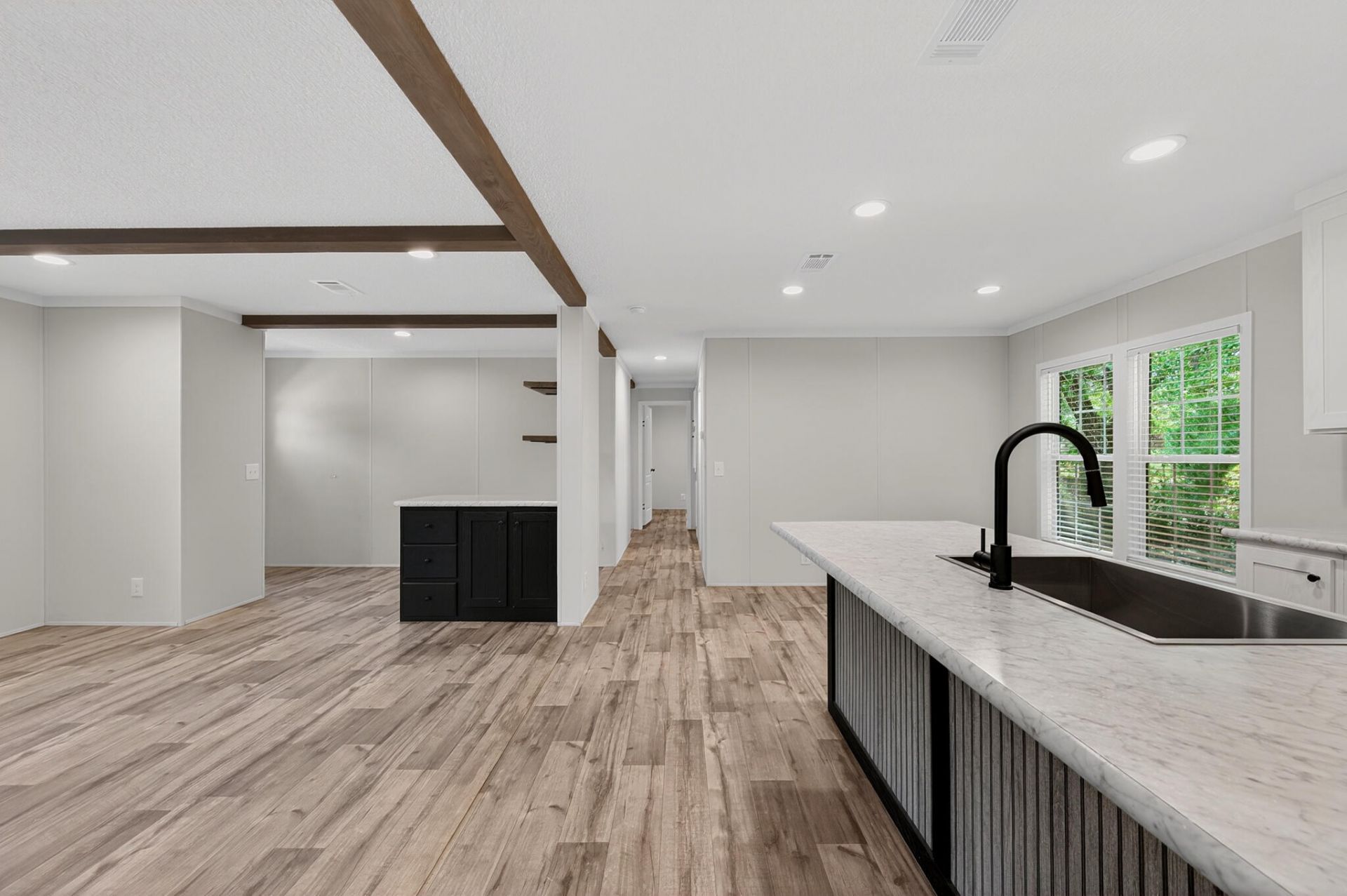 158 Dicks Hill Lane Lane Photo 13