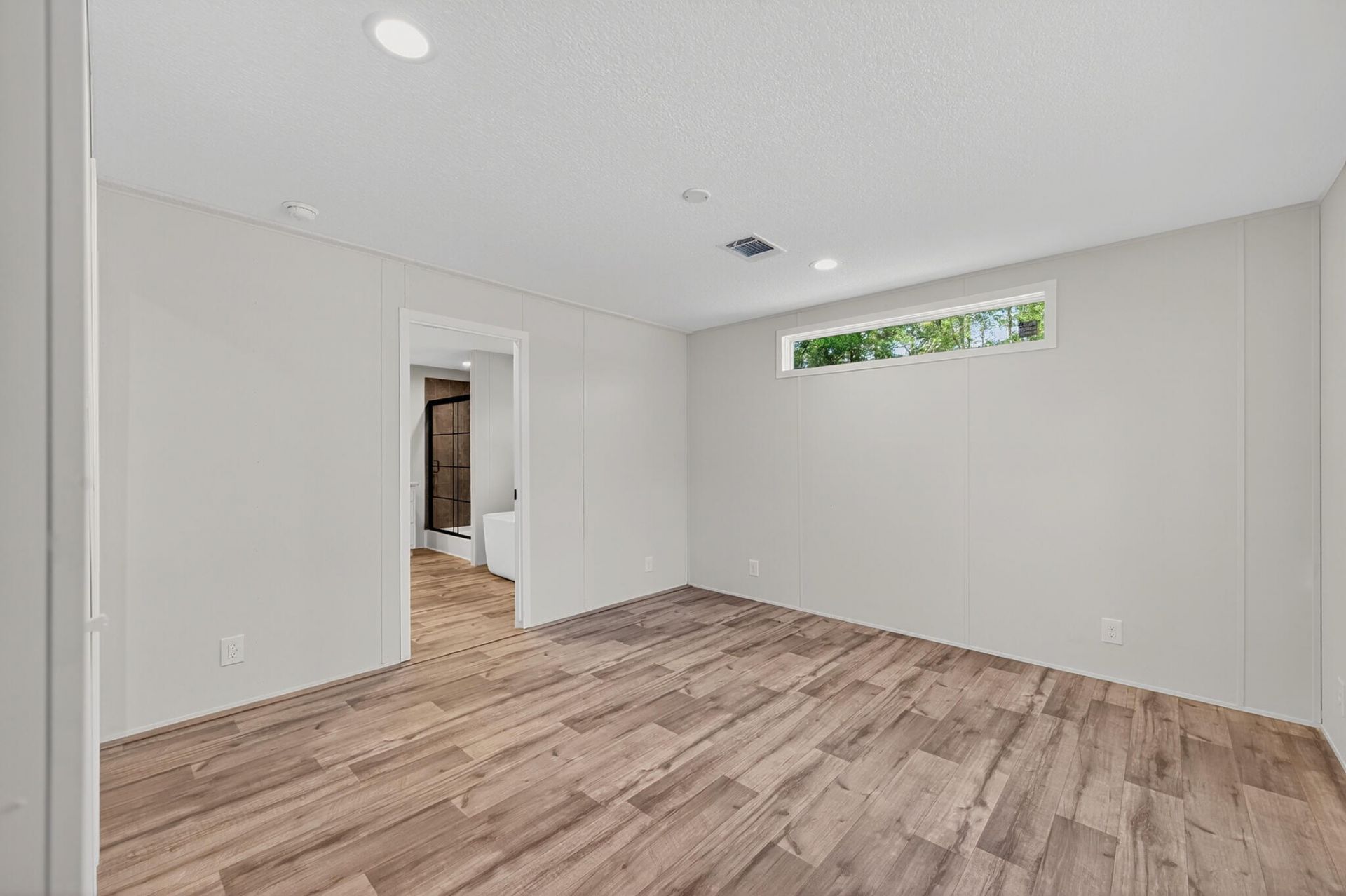 158 Dicks Hill Lane Lane Photo 14