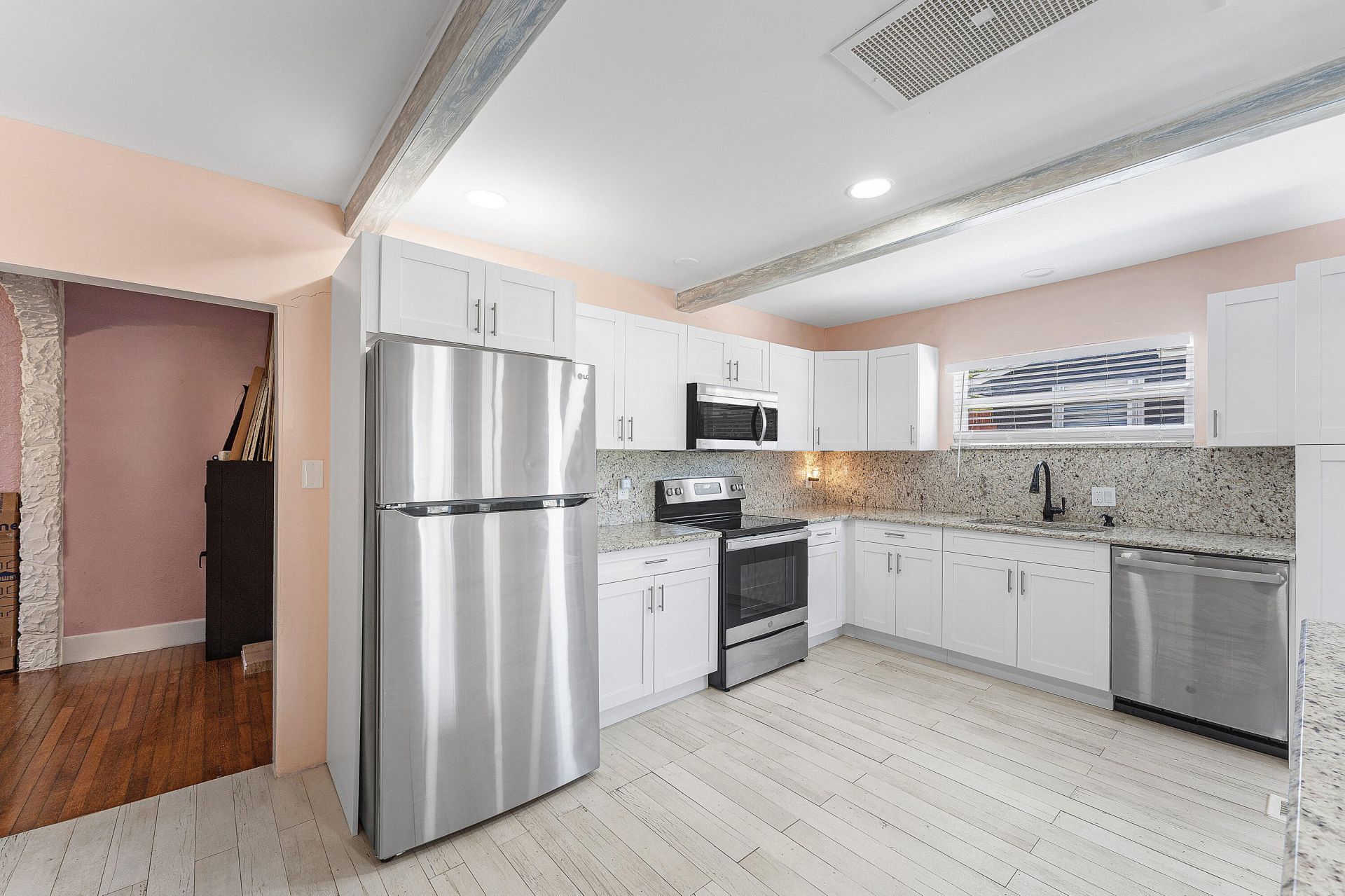 909 N A Street, Lake Worth Beach, FL 33460 Photo