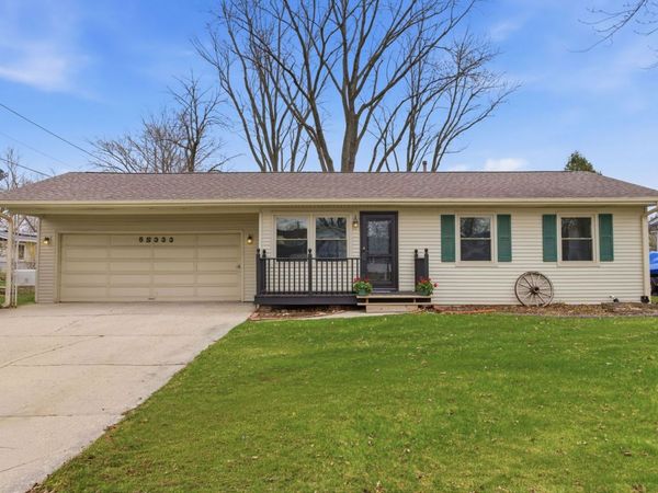 5S333 Stewart Drive , Naperville, IL 60563