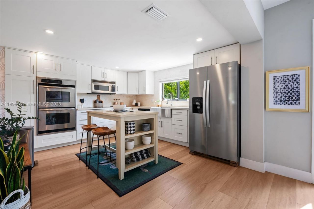 281 Pocatella St, Miami Springs, FL 33166 Photo