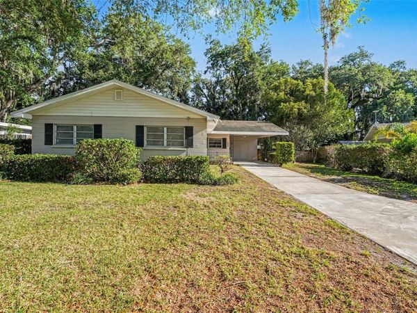 521 W PALMEDEN DRIVE , LAKELAND, FL 33803