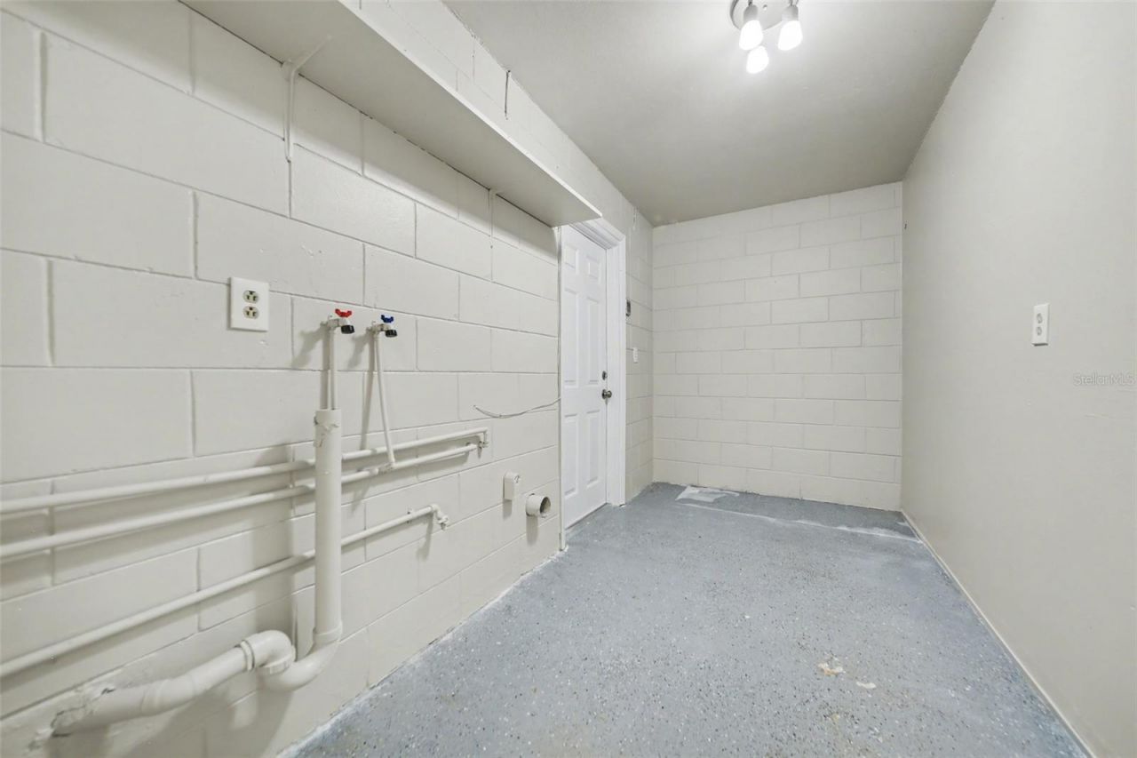 722 Galsworthy Avenue , Orlando, FL 32809 Photo