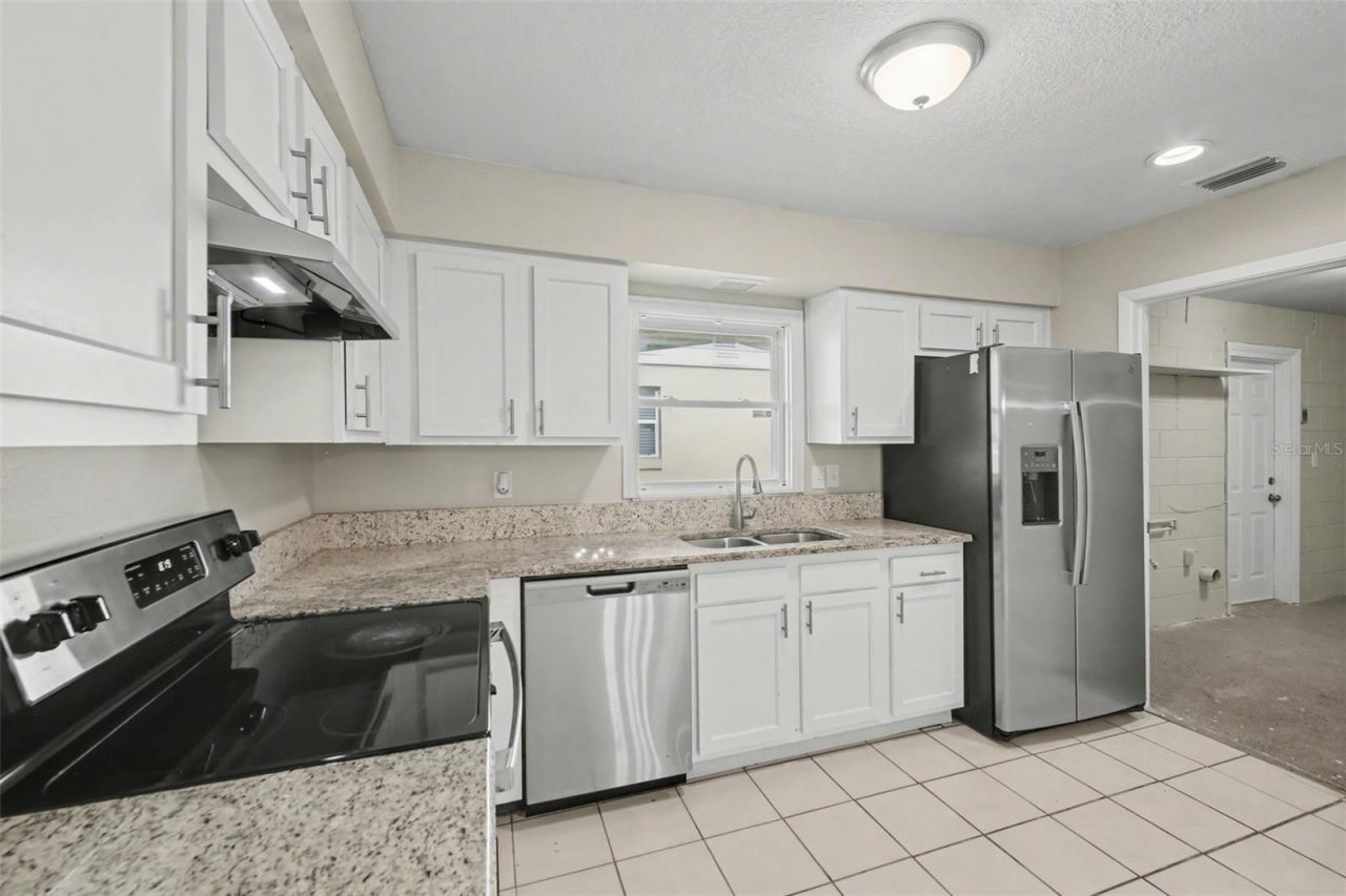 722 Galsworthy Avenue , Orlando, FL 32809 Photo