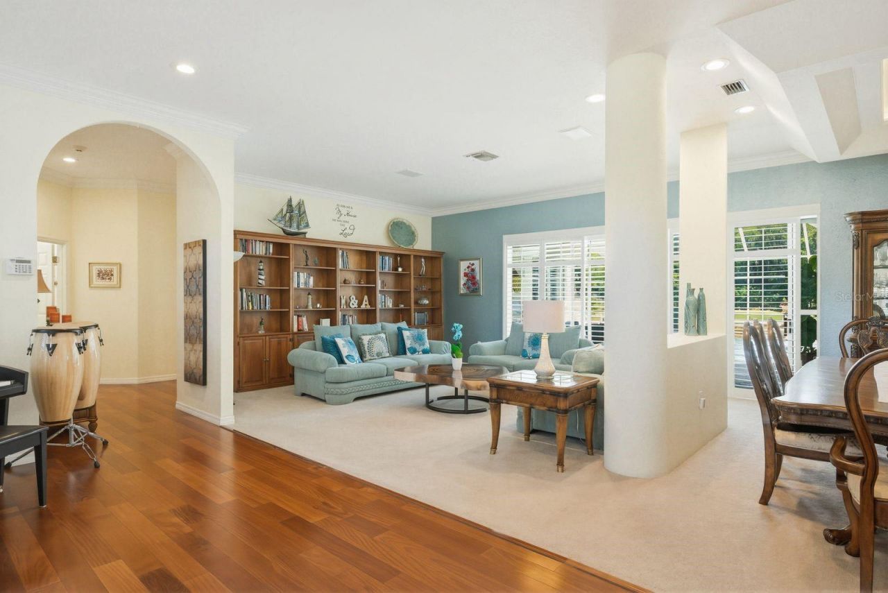 3343 Crescent Oaks Boulevard , Tarpon Springs, FL 34688 Photo