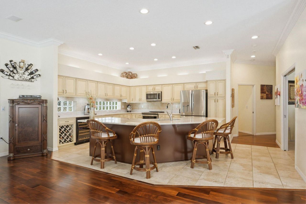 3343 Crescent Oaks Boulevard , Tarpon Springs, FL 34688 Photo