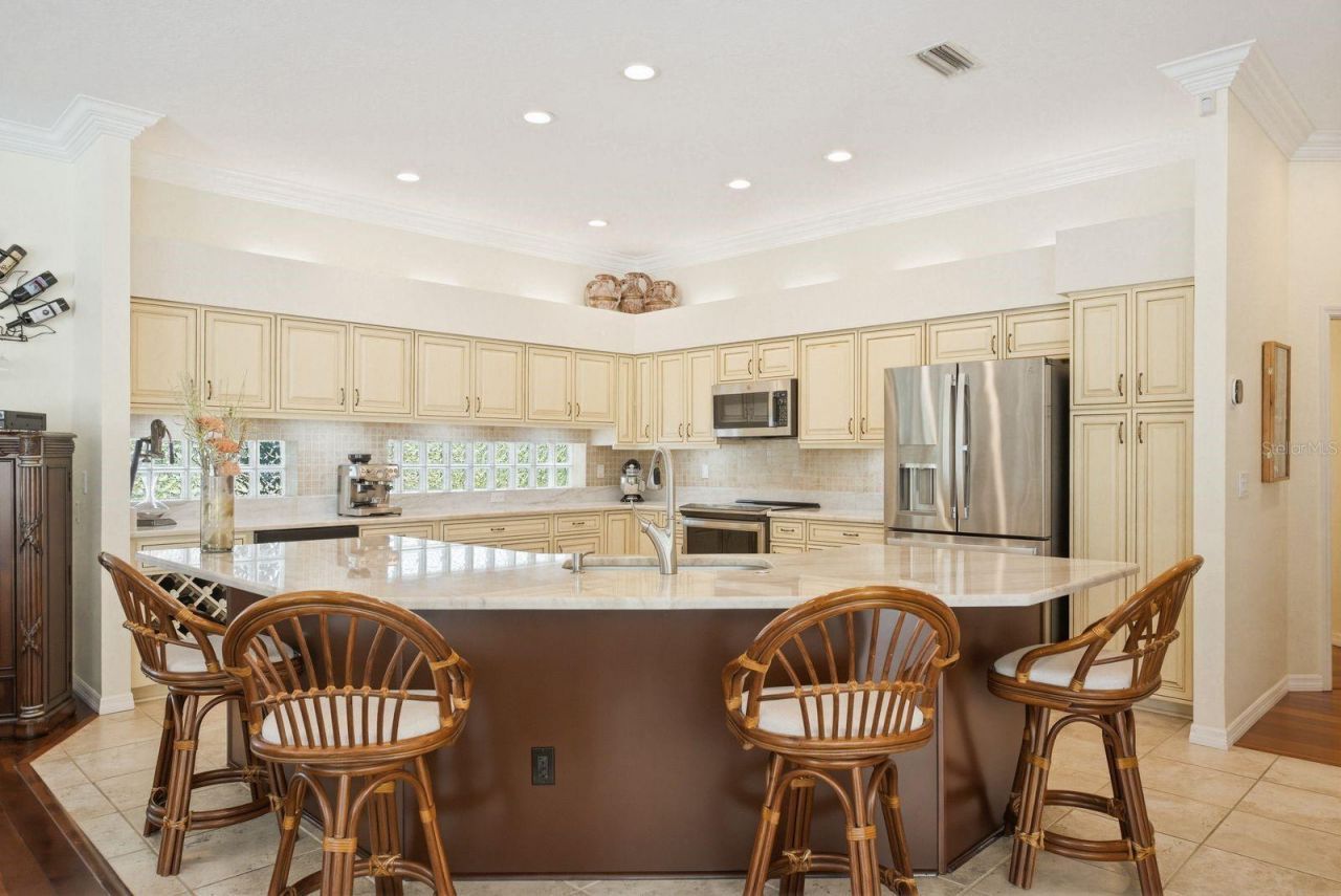 3343 Crescent Oaks Boulevard , Tarpon Springs, FL 34688 Photo