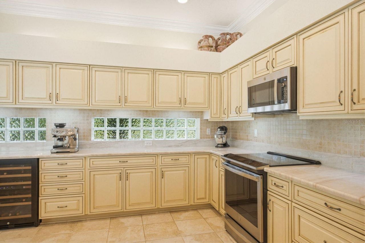 3343 Crescent Oaks Boulevard , Tarpon Springs, FL 34688 Photo