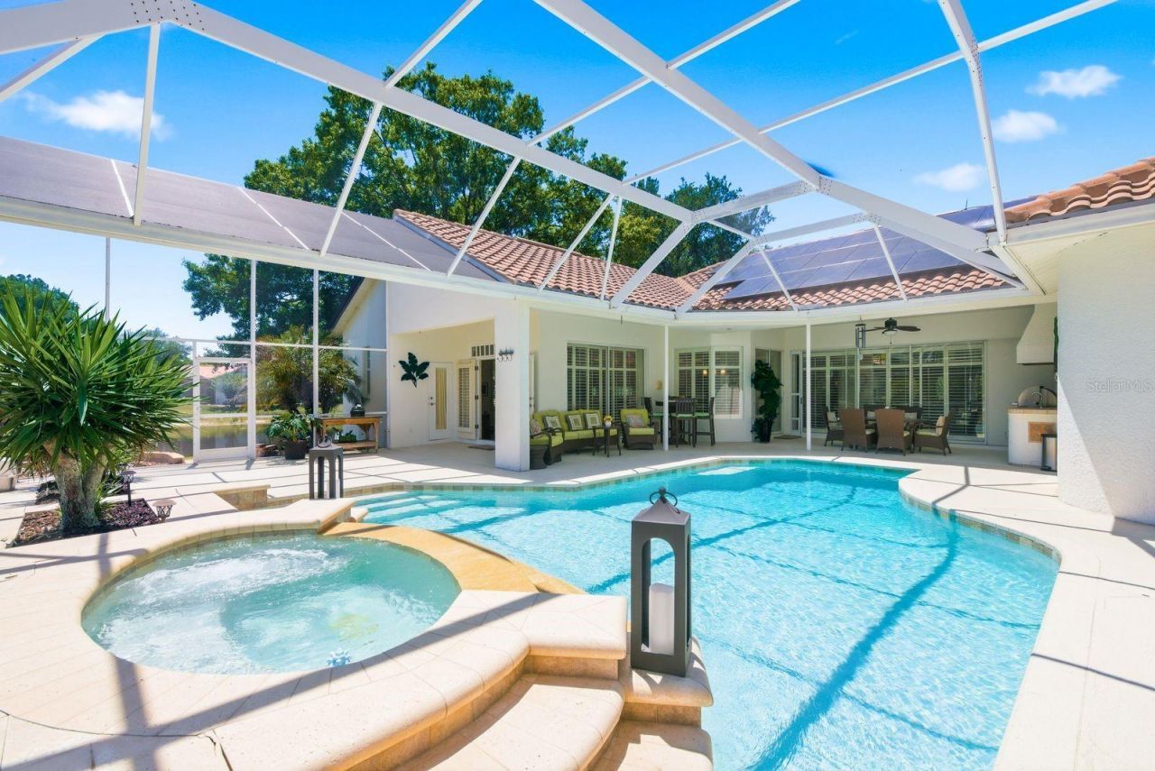 3343 Crescent Oaks Boulevard , Tarpon Springs, FL 34688 Photo