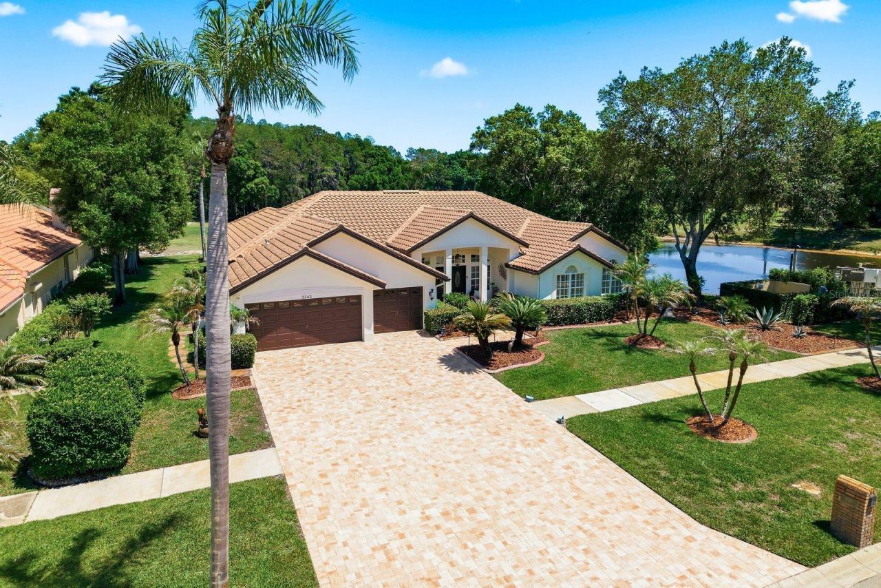 3343 Crescent Oaks Boulevard , Tarpon Springs, FL 34688 Photo