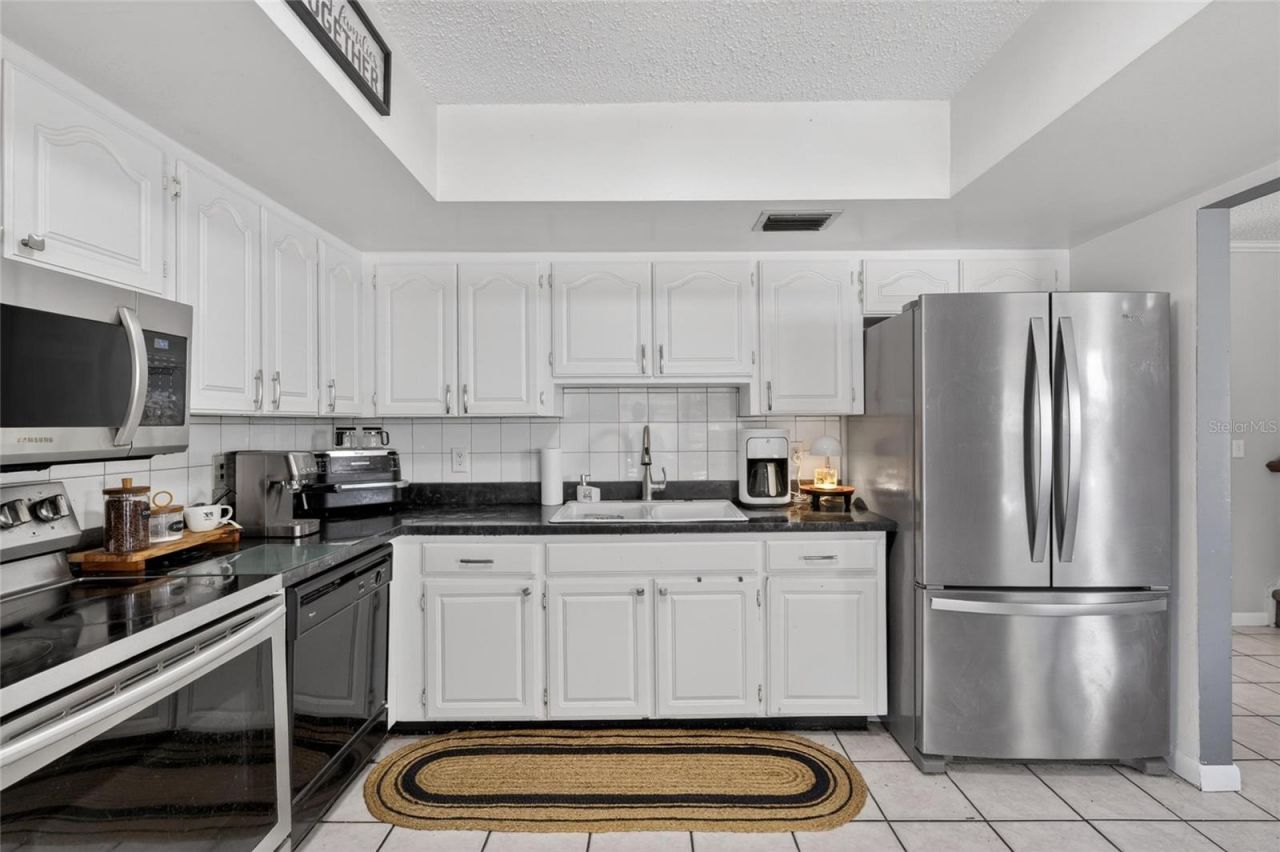 6609 Jennifer Drive, Temple Terrace, FL 33617 Photo