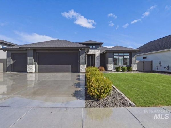 2242 E Timber Trail Street, Kuna, ID 83634