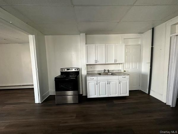 6 Sullivan Avenue, Unit 2, Port Jervis, NY 12771