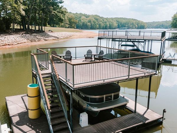 3881 Alexandria Drive, Gainesville, GA 30506