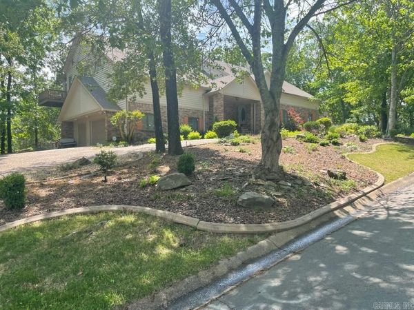 13505 Saddle Hill Drive, Little Rock, AR 72212