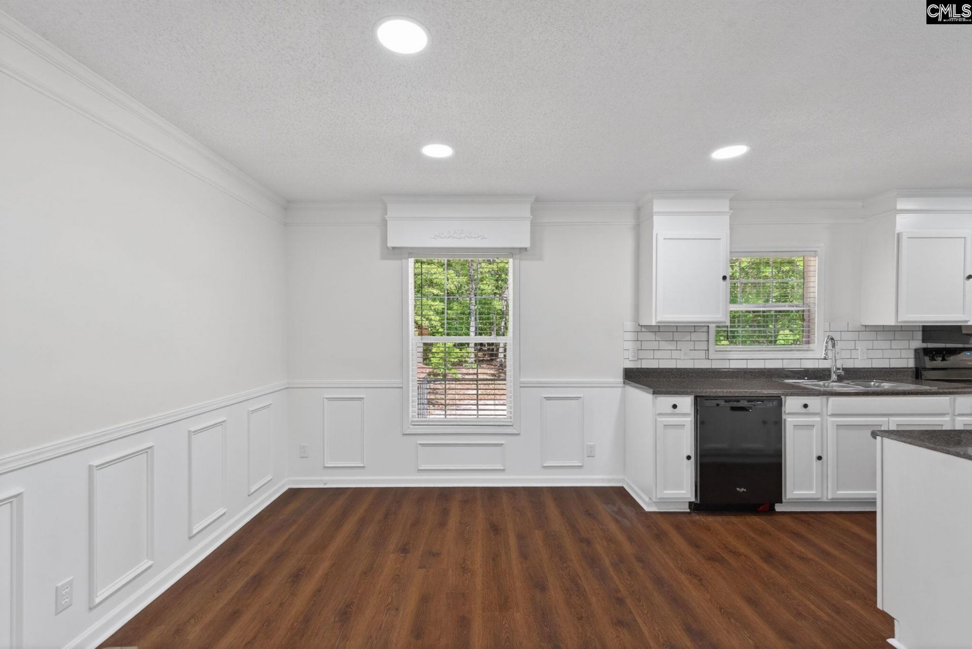 212 Cricket Road  Photo 18