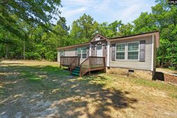 212 Cricket Road  photo 4