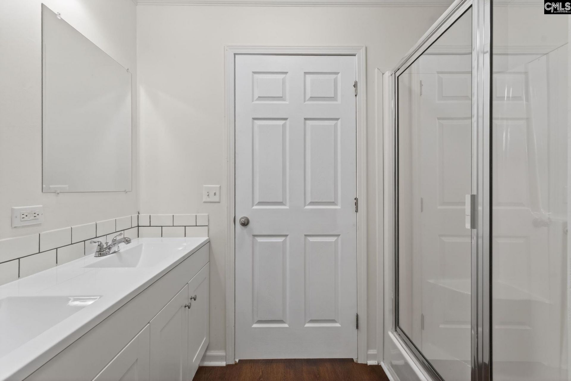 212 Cricket Road  Photo 32