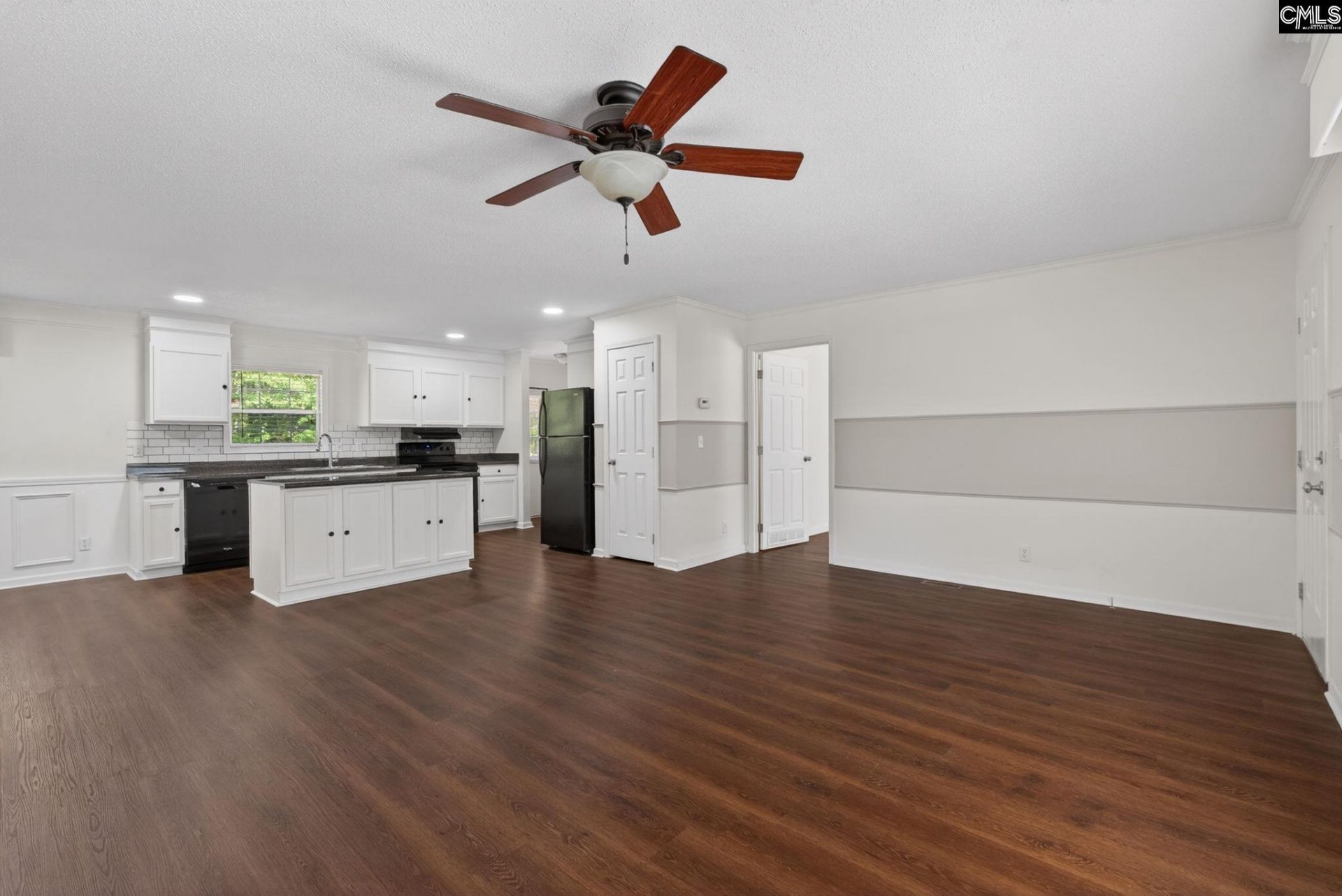 212 Cricket Road  Photo 34