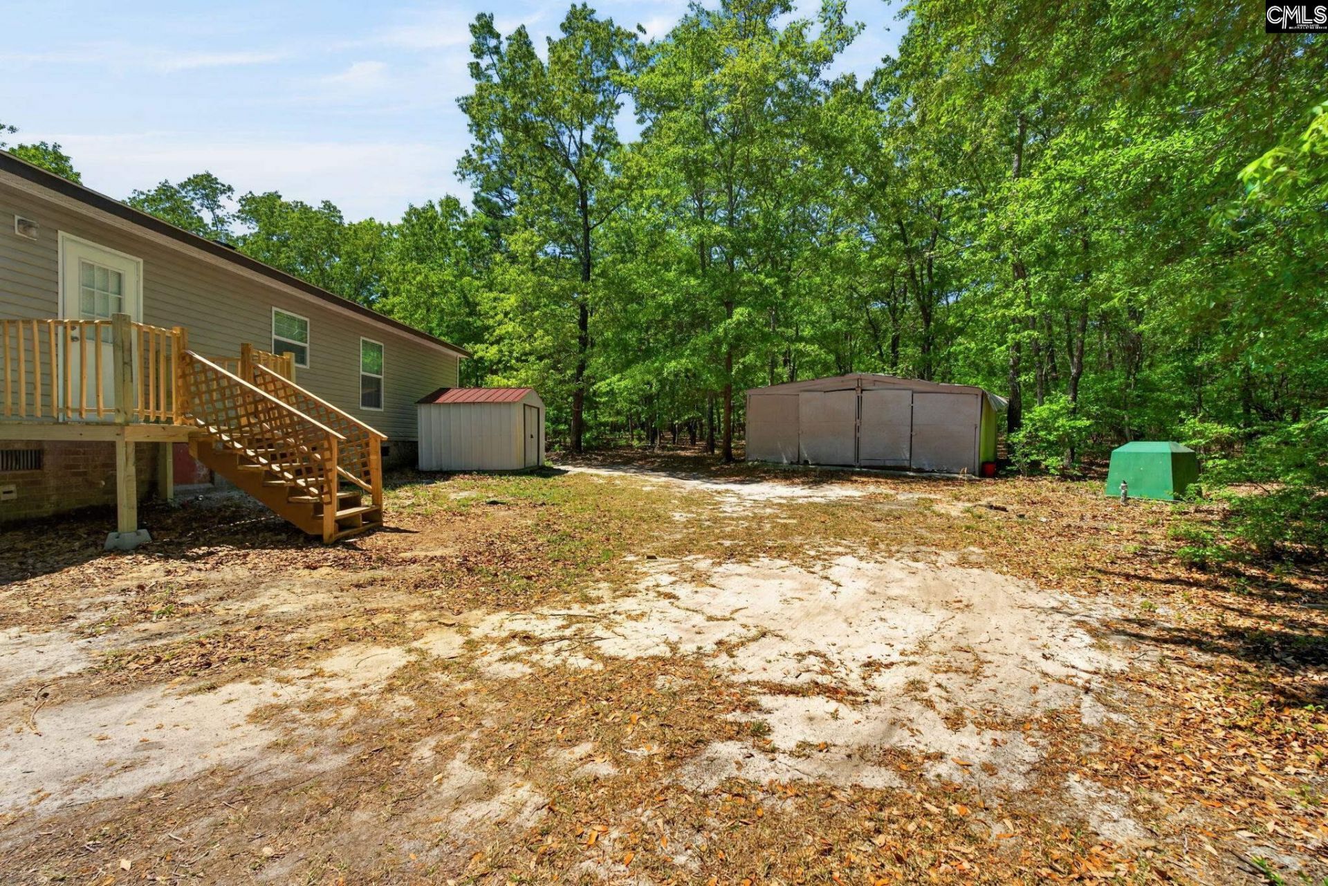 212 Cricket Road  Photo 39