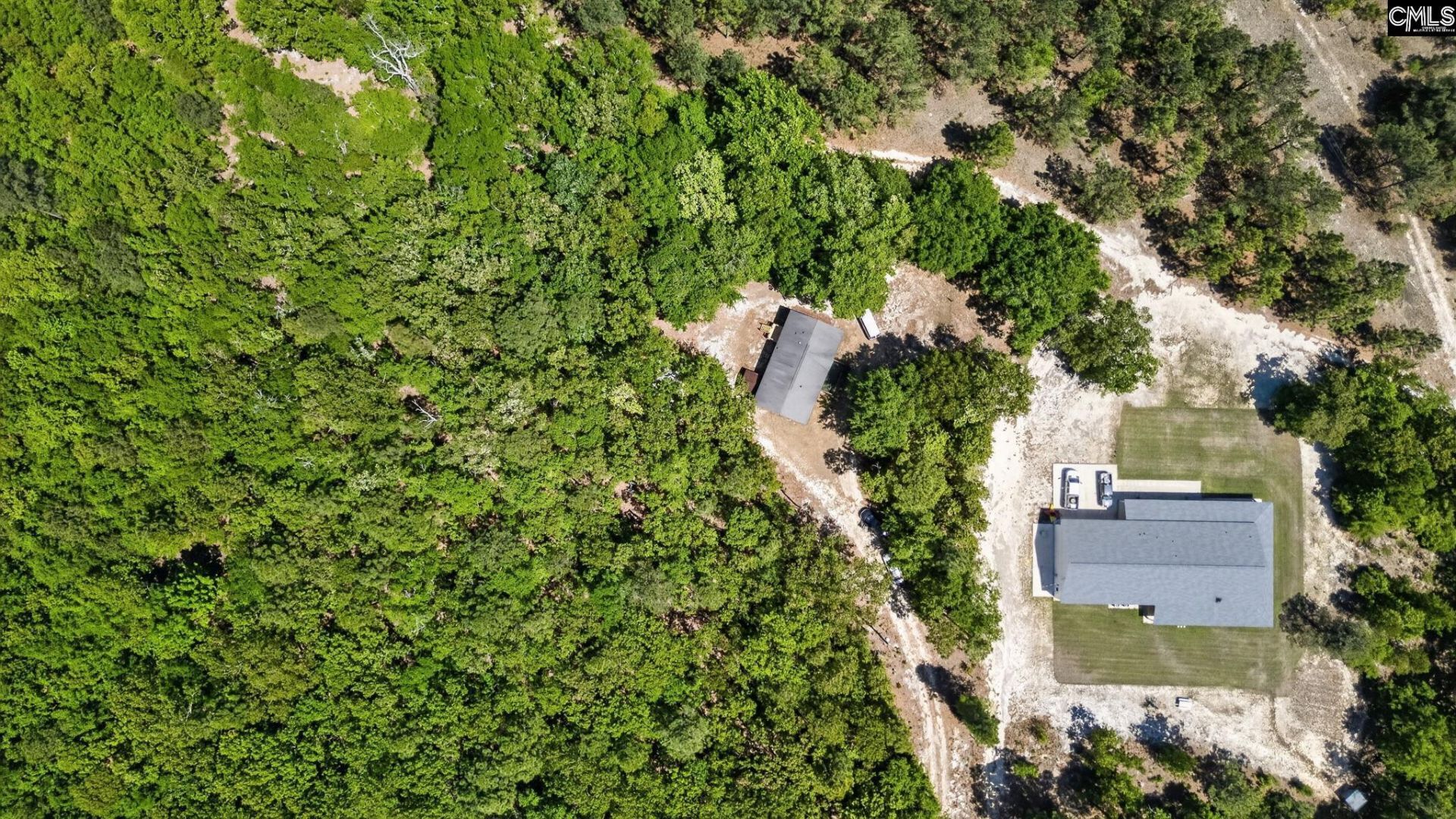 212 Cricket Road  Photo 41