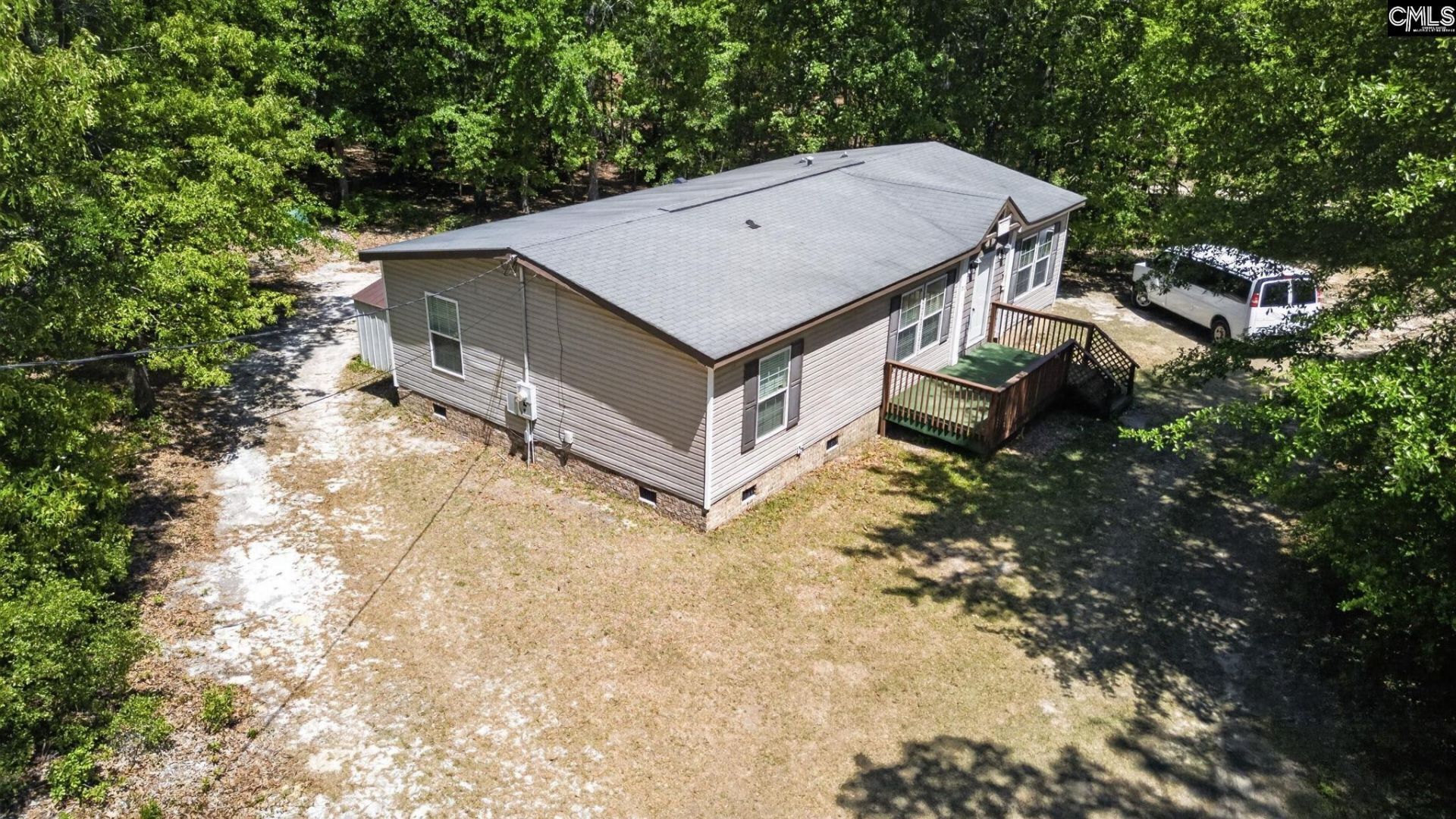 212 Cricket Road  Photo 7