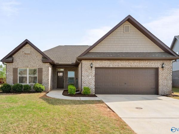260 Holt Street, Meridianville, AL 35759