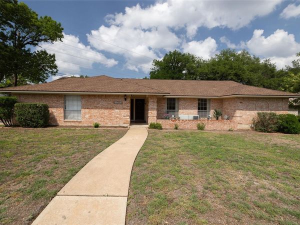 4304 Welland CIR, Austin, TX 78759