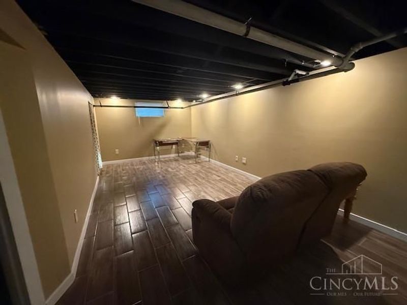 2 Ashby Street, Greenhills, OH 45218 Photo 23