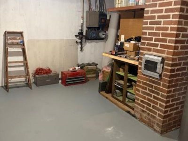 2 Ashby Street, Greenhills, OH 45218 Photo 25