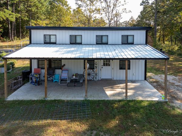 9744 County Road 8270 , West Plains, MO 65775