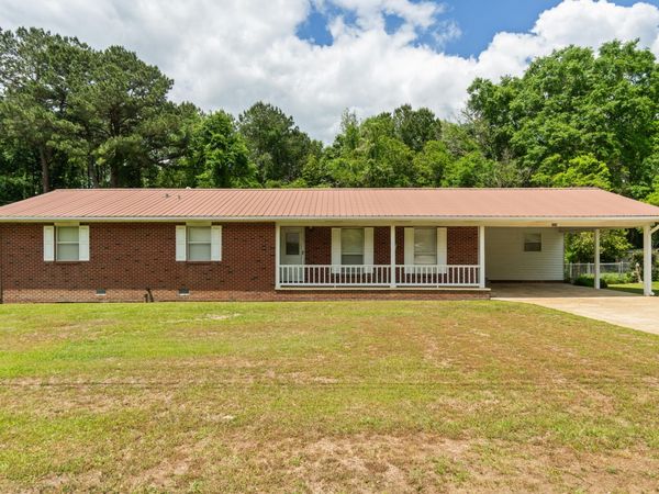 324 Garden Ln., Petal, MS 39465