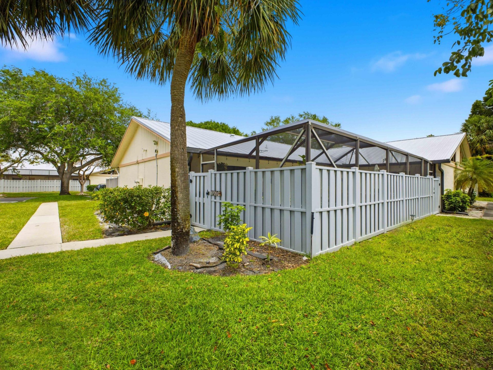 8920 Thumbwood Circle, Unit C, Boynton Beach, FL 33436 Photo