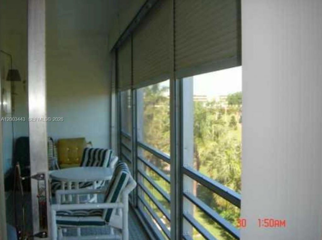 500 NE 14th Ave , Unit 306, Hallandale Beach, FL 33009 Photo
