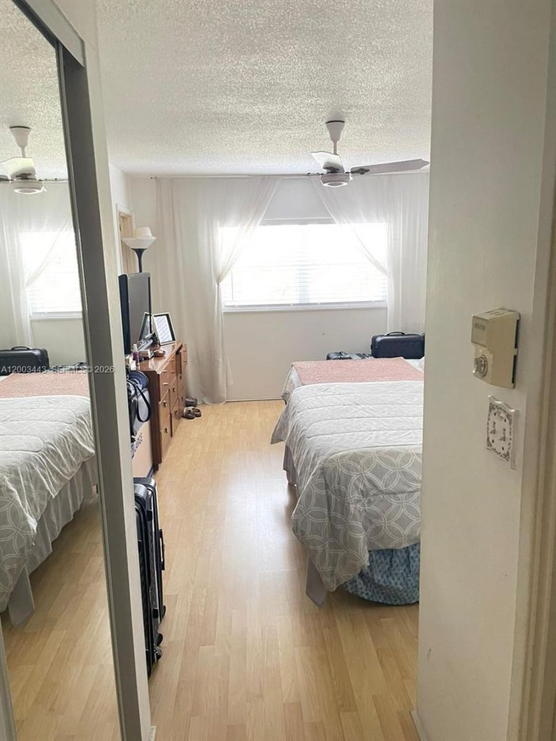 500 NE 14th Ave, Unit 306, Hallandale Beach, FL 33009 Photo