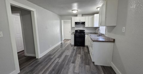 1810 E Flora St, Stockton, CA 95205 Photo