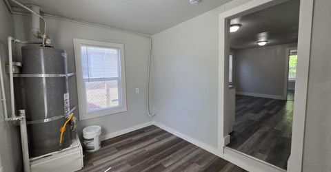 1810 E Flora St, Stockton, CA 95205 Photo