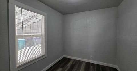 1810 E Flora St, Stockton, CA 95205 Photo