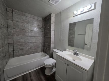 1810 E Flora St, Stockton, CA 95205 Photo