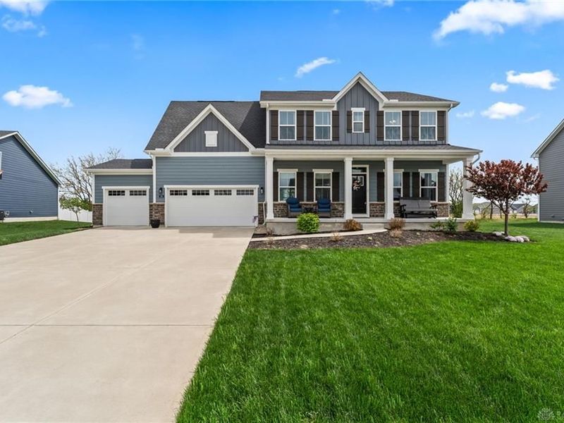 191 Chapel Drive, Troy, OH 45373 Photo 2