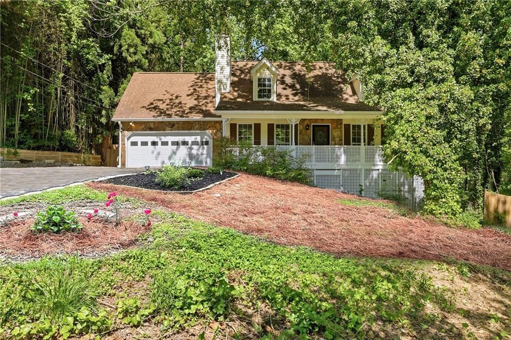 4661 Spring Ridge Drive, Flowery Branch, GA 30542 Main Photo