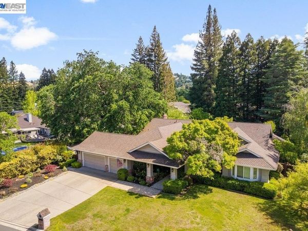 37 Bushmint Pl, Alamo, CA 94507