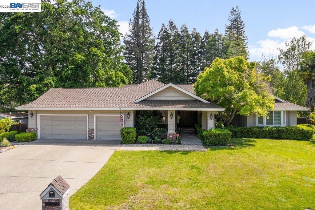 37 Bushmint Pl, Alamo, CA 94507 Main Photo