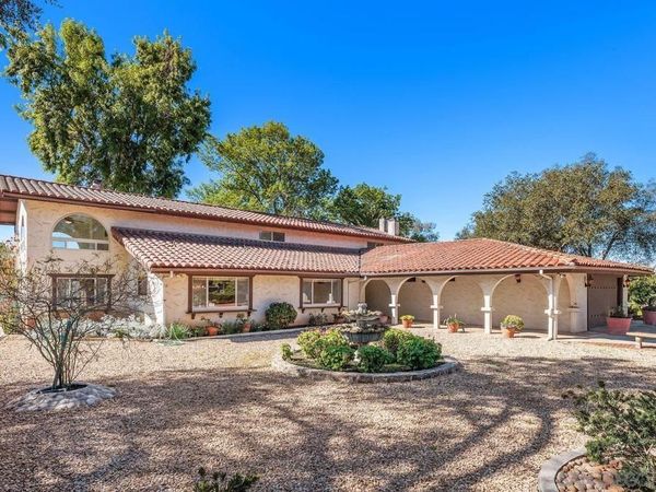 31600 Oak Glen Road, Valley Center, CA 92082