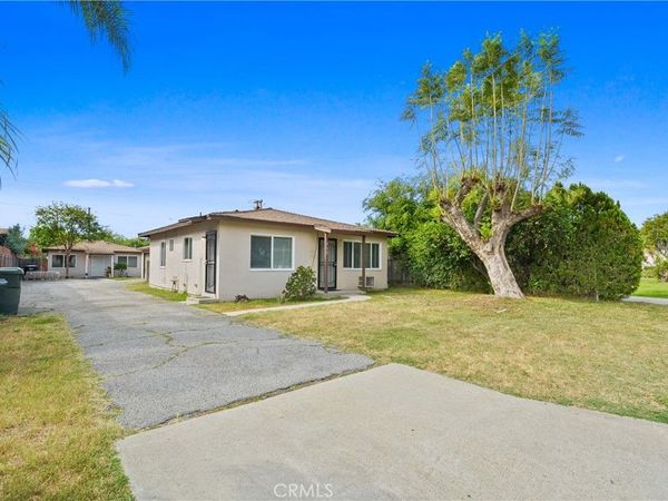 902 W Olive Avenue, Monrovia, CA 91016