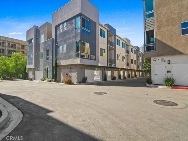 960 N Tangent Privado, Unit 305, Ontario, CA 91764